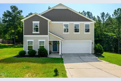 321 New Castle Lane, Spring Lake, NC 28390 - Photo 1