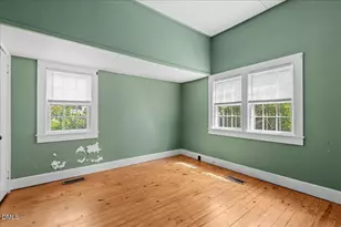 302 Halifax St, Warrenton, NC 27589 - Photo 17