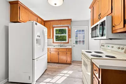 5601 Sky Lane Drive, Durham, NC 27704 - Photo 9