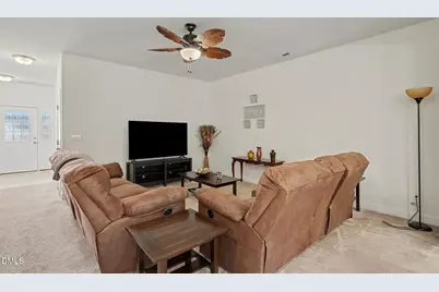 324 E Porthaven Way, Clayton, NC 27527 - Photo 7