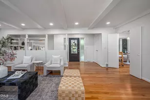 508 Hawthorne Ln, Chapel Hill, NC 27517 - Photo 5