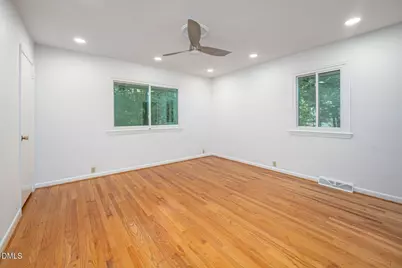 508 Hawthorne Lane, Chapel Hill, NC 27517 - Photo 17