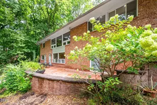 508 Hawthorne Ln, Chapel Hill, NC 27517 - Photo 33