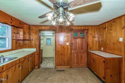 408 Walker Street, Roxboro, NC 27573 - Photo 9