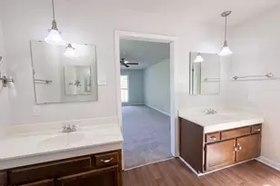 2337 Rolling Hill Rd, Fayetteville, NC 28304 - Photo 15
