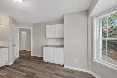 615 S Moore Street, Clayton, NC 27520 - Photo 7