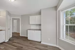 615 S Moore St, Clayton, NC 27520 - Photo 7