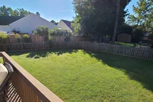 101 Autumn Glen Ln, Holly Springs, NC 27540 - Photo 7