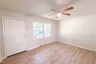 6220 Paylor St, Mebane, NC 27302 - Photo 7