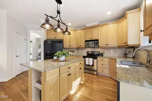 215 Lansbrooke Ln, Apex, NC 27502 - Photo 21
