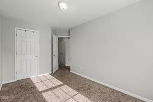 8600 Neuse Landing Ln, Raleigh, NC 27616 - Photo 13