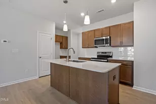 127 Wood Aster Wy, Garner, NC 27529 - Photo 5