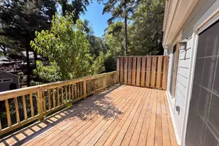 704 Green Ridge Dr, Raleigh, NC 27609 - Photo 15