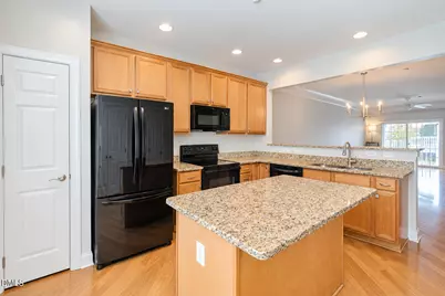9211 Calabria Drive #117, Raleigh, NC 27617 - Photo 5
