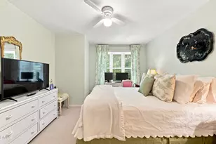 1061 Wirewood Dr, Raleigh, NC 27605 - Photo 25