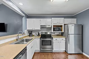 4914 S Pointe, Sanford, NC 27332 - Photo 13