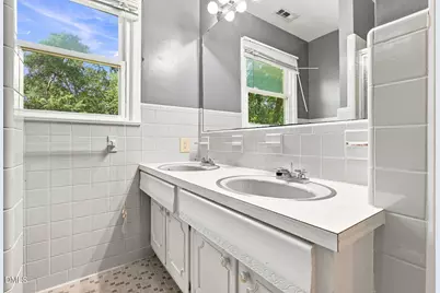 1201 S Crescent Drive, Smithfield, NC 27577 - Photo 25