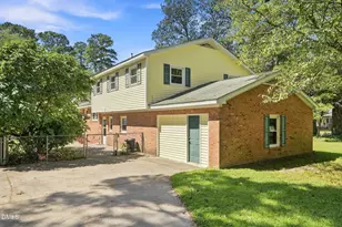 1201 S Crescent Dr, Smithfield, NC 27577 - Photo 31
