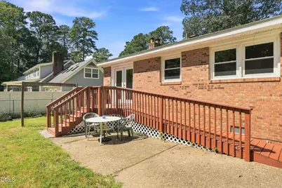 1201 S Crescent Drive, Smithfield, NC 27577 - Photo 35