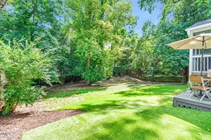 2110 Woodview Dr, Raleigh, NC 27604 - Photo 31