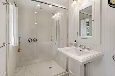 2617 London Drive, Raleigh, NC 27608 - Photo 33