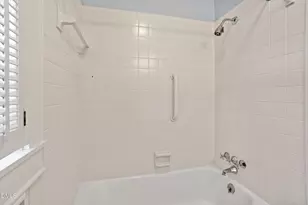 2617 London Dr, Raleigh, NC 27608 - Photo 25