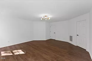 3710 Charleston Park Dr, Raleigh, NC 27604 - Photo 35