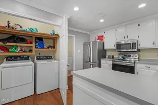 2904 Pervis Rd, Durham, NC 27704 - Photo 9