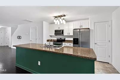 2931 Berkeley Springs Place, Raleigh, NC 27616 - Photo 9