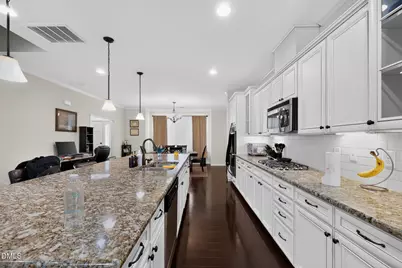 122 Spring Pine Lane, Holly Springs, NC 27540 - Photo 9