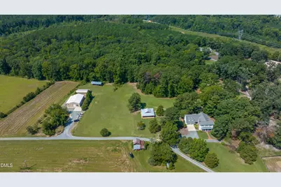 190 Oakley Farm Road, Chapel Hill, NC 27517 - Photo 3