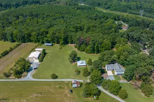 190 Oakley Farm Rd, Chapel Hill, NC 27517 - Photo 3