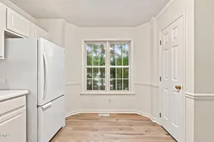 331 Rosehaven Dr, Raleigh, NC 27609 - Photo 13