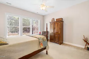 66 Middleton Pl, Chapel Hill, NC 27516 - Photo 15