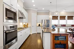 66 Middleton Pl, Chapel Hill, NC 27516 - Photo 5
