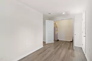 1112 Brimstone Wy, Durham, NC 27704 - Photo 5