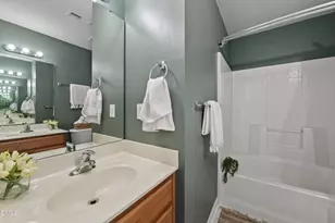 2806 Wyntercrest Ln, Durham, NC 27713 - Photo 25