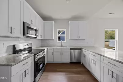707 E Green Street, Franklinton, NC 27525 - Photo 5