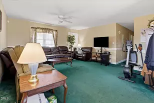7032 Kingswood Cir, Stantonsburg, NC 27883 - Photo 13