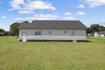7032 Kingswood Circle, Stantonsburg, NC 27883 - Photo 9