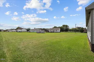 7032 Kingswood Cir, Stantonsburg, NC 27883 - Photo 7