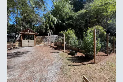 141 Dixie Drive, Chapel Hill, NC 27514 - Photo 57