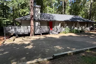 141 Dixie Dr, Chapel Hill, NC 27514 - Photo 1