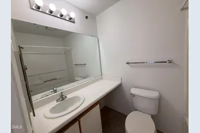 1221 University Court #304, Raleigh, NC 27606 - Photo 25