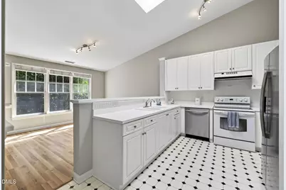 313 Glen Echo Lane #F, Cary, NC 27518 - Photo 11