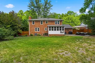 1008 Indian Trail Dr, Raleigh, NC 27609 - Photo 35