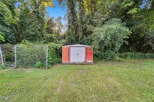 2052 Mango Cir, Fayetteville, NC 28304 - Photo 13