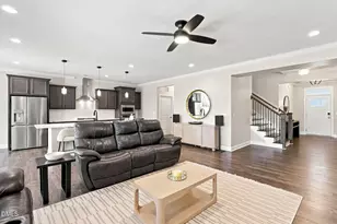 130 Falls Creek Dr, Youngsville, NC 27596 - Photo 3
