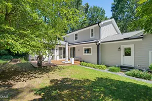 8 Sedgewood Rd, Chapel Hill, NC 27514 - Photo 69