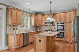 5716 Highcroft Dr, Cary, NC 27519 - Photo 17